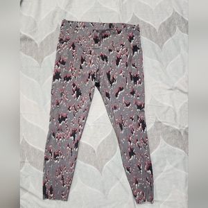 Lululemon athletic pants size 12